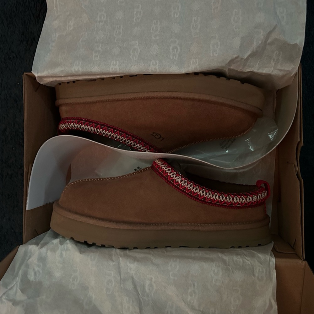 Holiday UGG Chestnut Tasman Regenerate Slippers - Picture 4 of 7